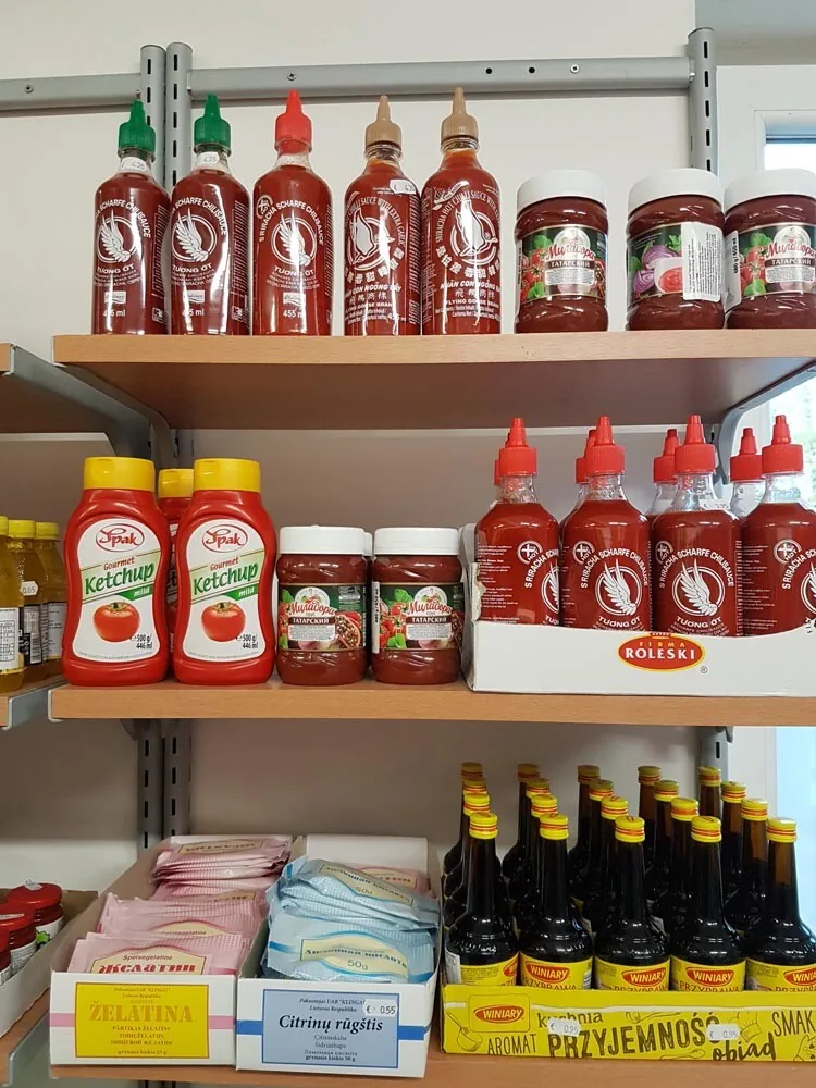 Sortiment im Laden, Bild 51