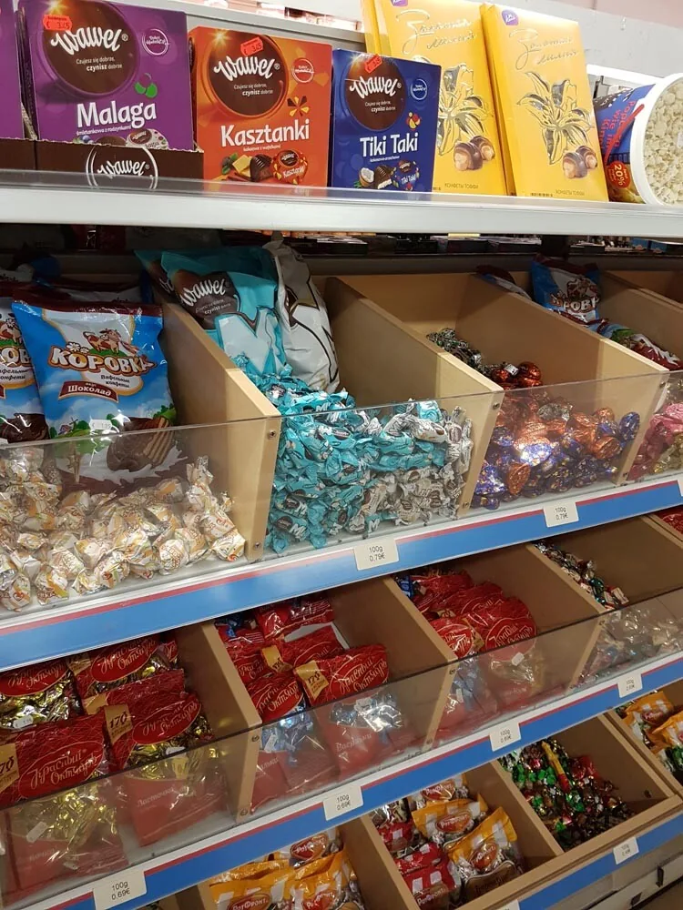 Sortiment im Laden, Bild 54
