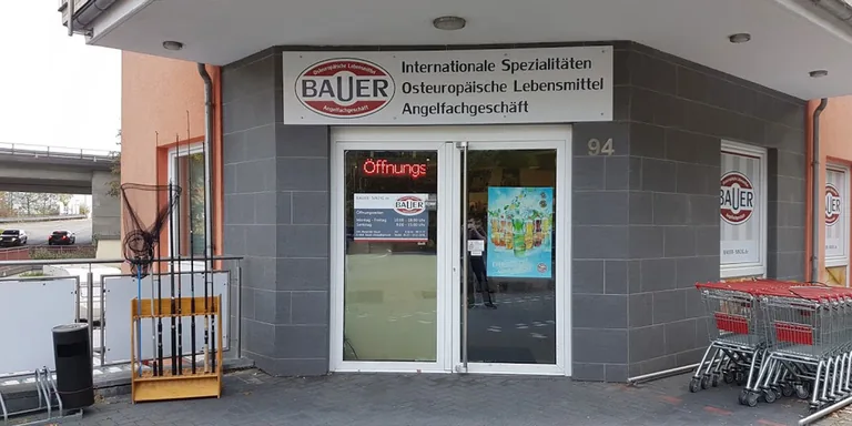 Bauer, Lebensmittelgeschäft an der Koblenzer Straße in Sinzig